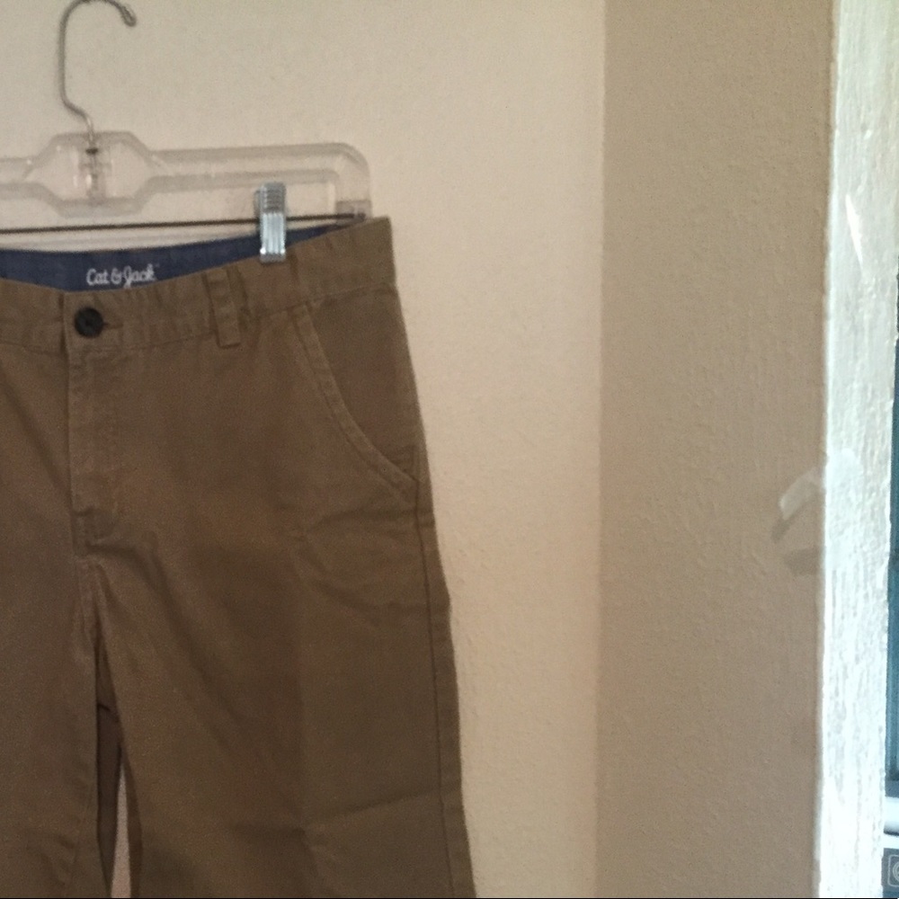 Shorts  boys  Size 16.